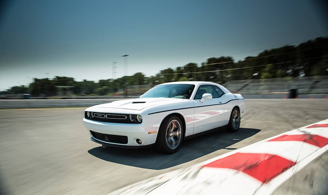 2016 Dodge Challenger SXT Plus Front View
