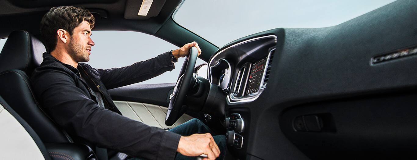 2016 Dodge Charger Interior Features