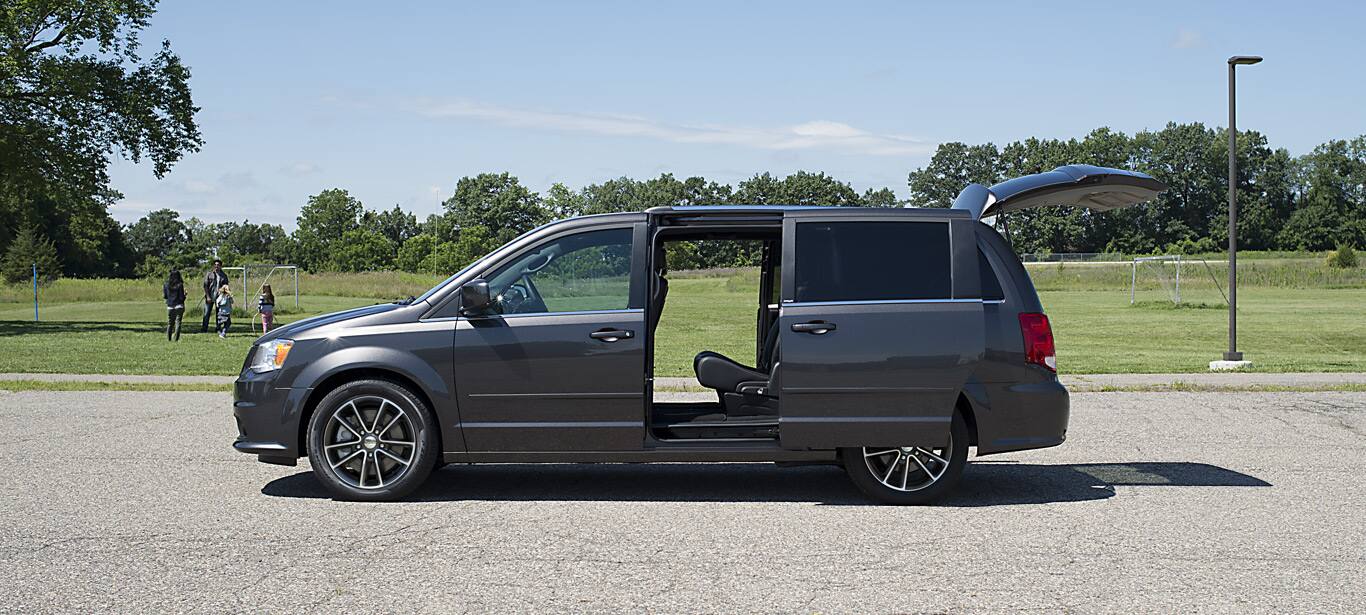 2016 Dodge Grand Caravan Exterior Features