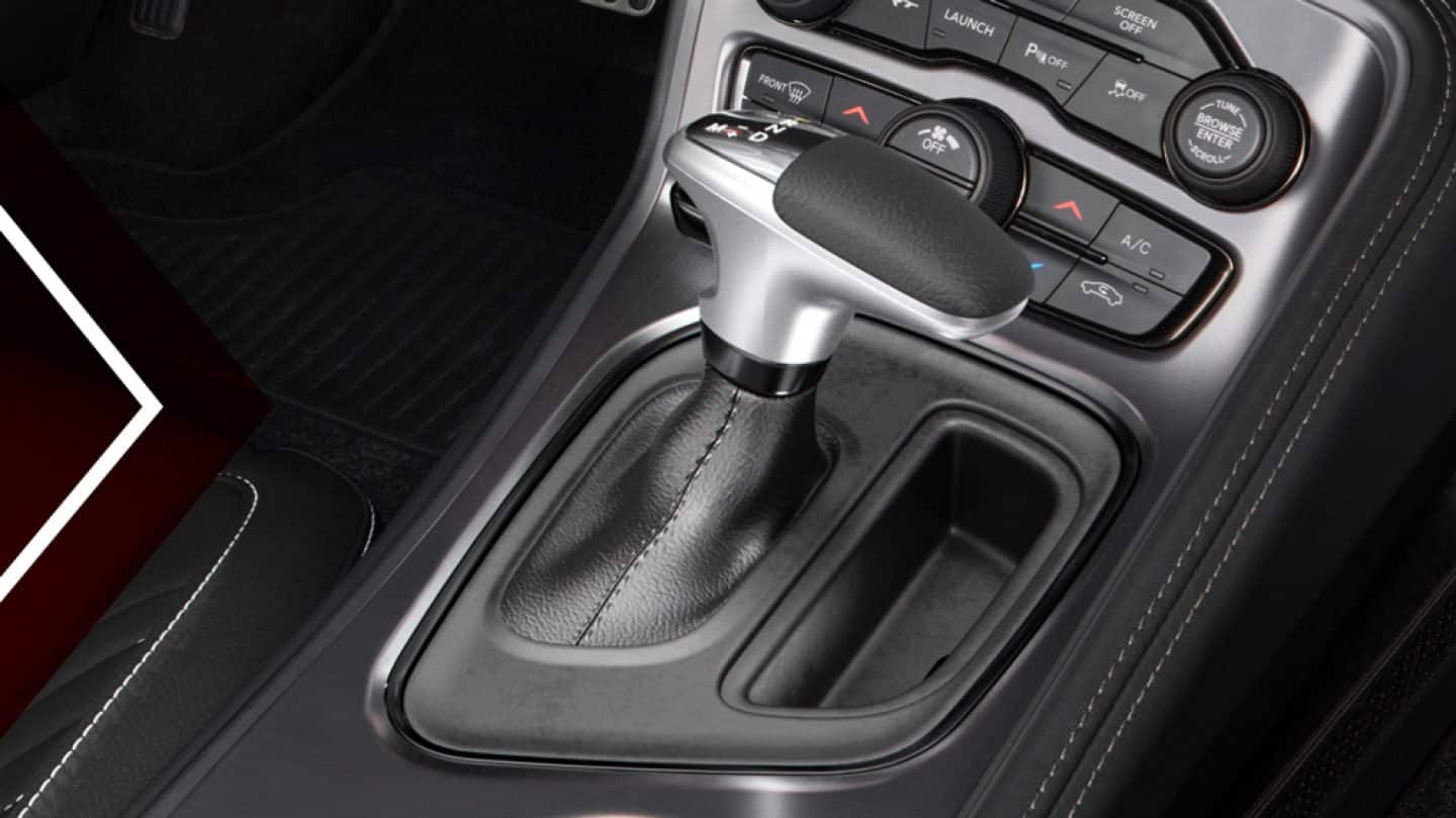 interior del challenger rt 2023