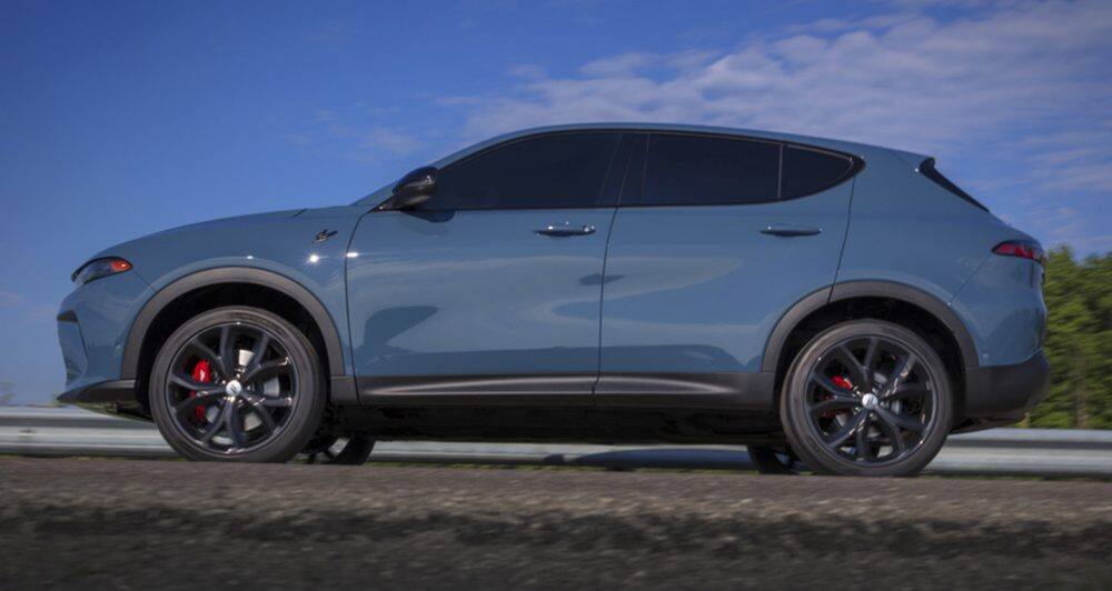 Dodge Hornet Gallery | View Dodge Plug In Compact SUV Pictures